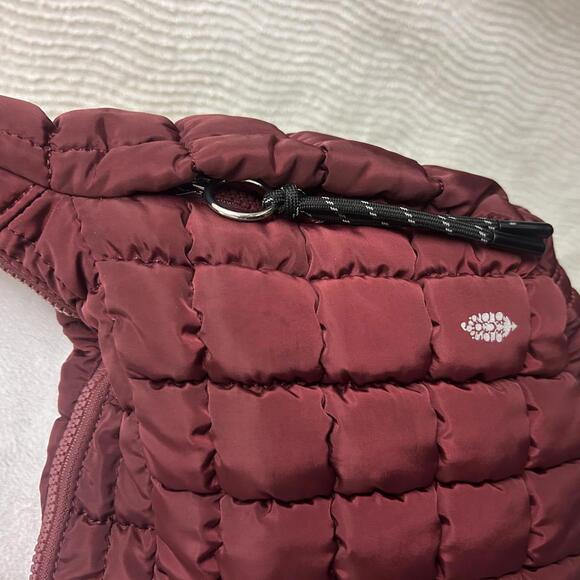 Free People Movement Quilted Crossbody Bag Raspberry Boho Basic Active Burgundy - Picture 8 of 9
